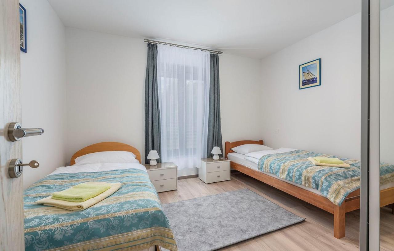 Apart Residence Blue Sea ポレッチ エクステリア 写真