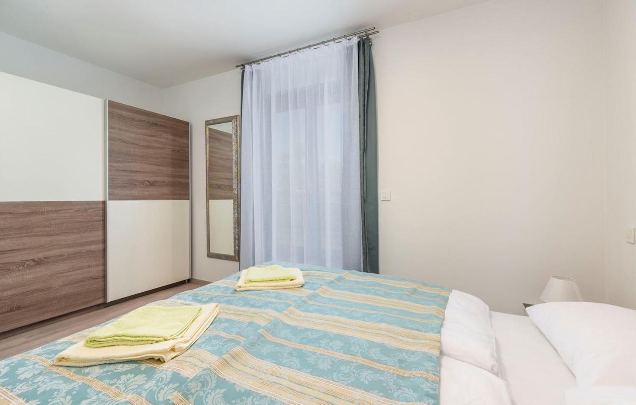 Apart Residence Blue Sea ポレッチ エクステリア 写真